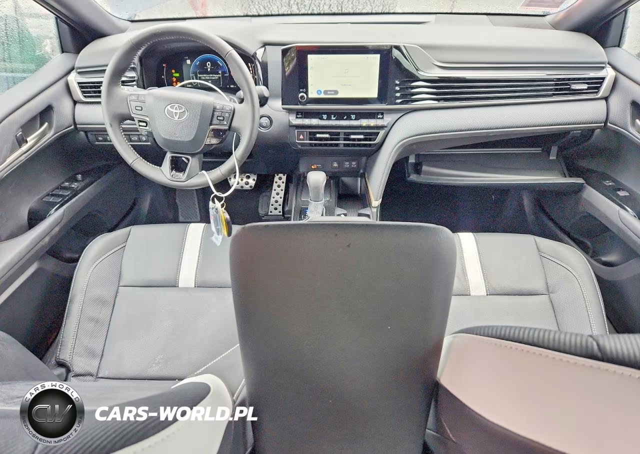2026 Toyota Camry Se VIN:4T1DAACK2TU743737 - 8