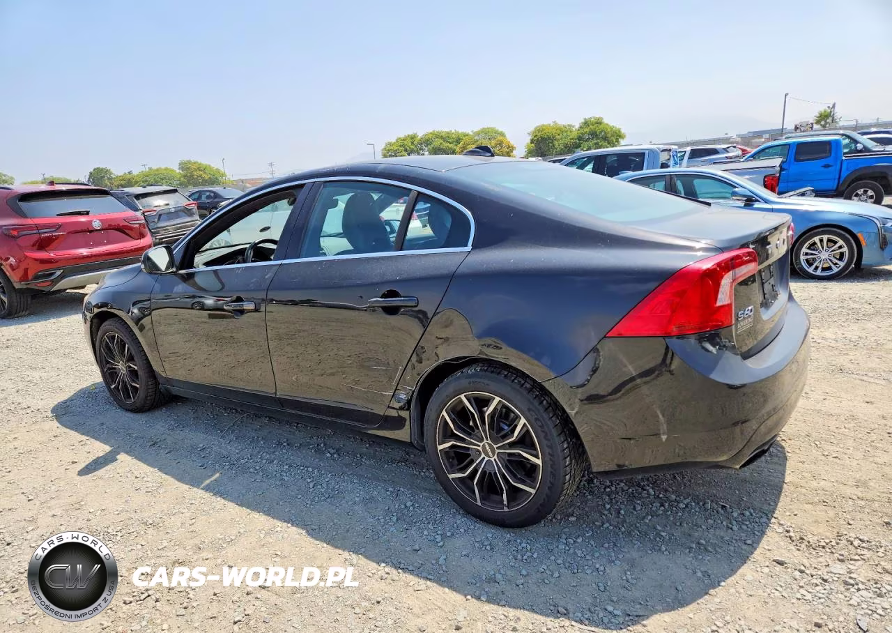 2015 Volvo S60 Platinum VIN:YV149MFM3F1339194 - 2