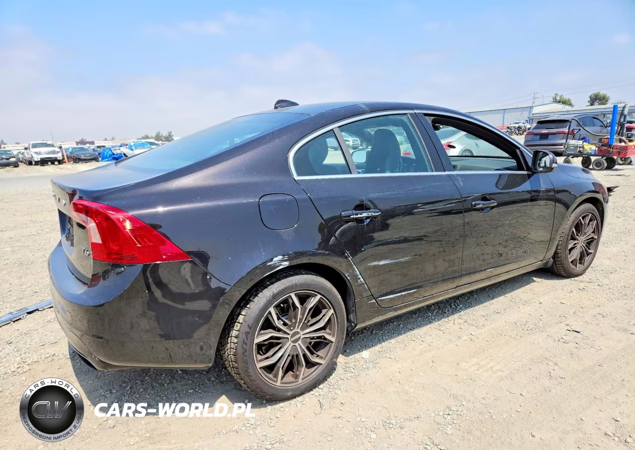 2015 Volvo S60 Platinum VIN:YV149MFM3F1339194 - 3