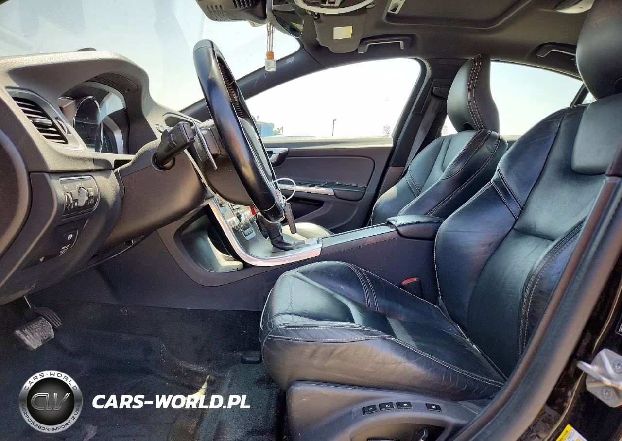 2015 Volvo S60 Platinum VIN:YV149MFM3F1339194 - 7
