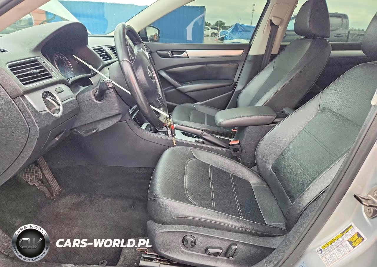 2013 Volkswagen Passat Se VIN:1VWBH7A30DC050420 - 7