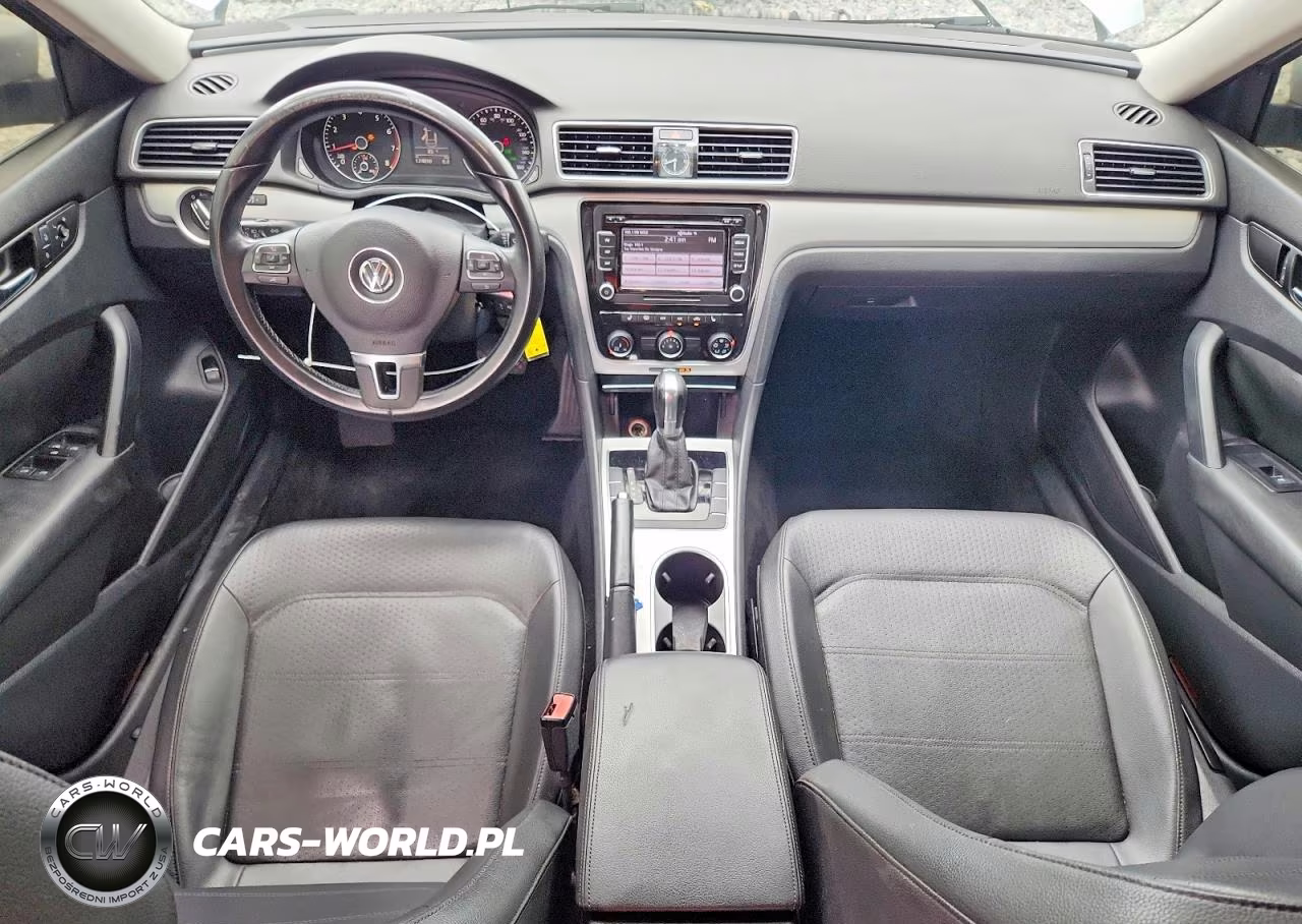 2013 Volkswagen Passat Se VIN:1VWBH7A30DC050420 - 8