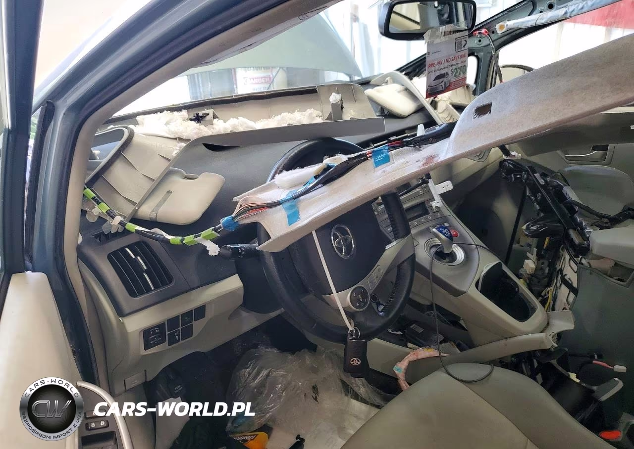 2014 Toyota Prius Four VIN:JTDKN3DU1E1790595 - 8