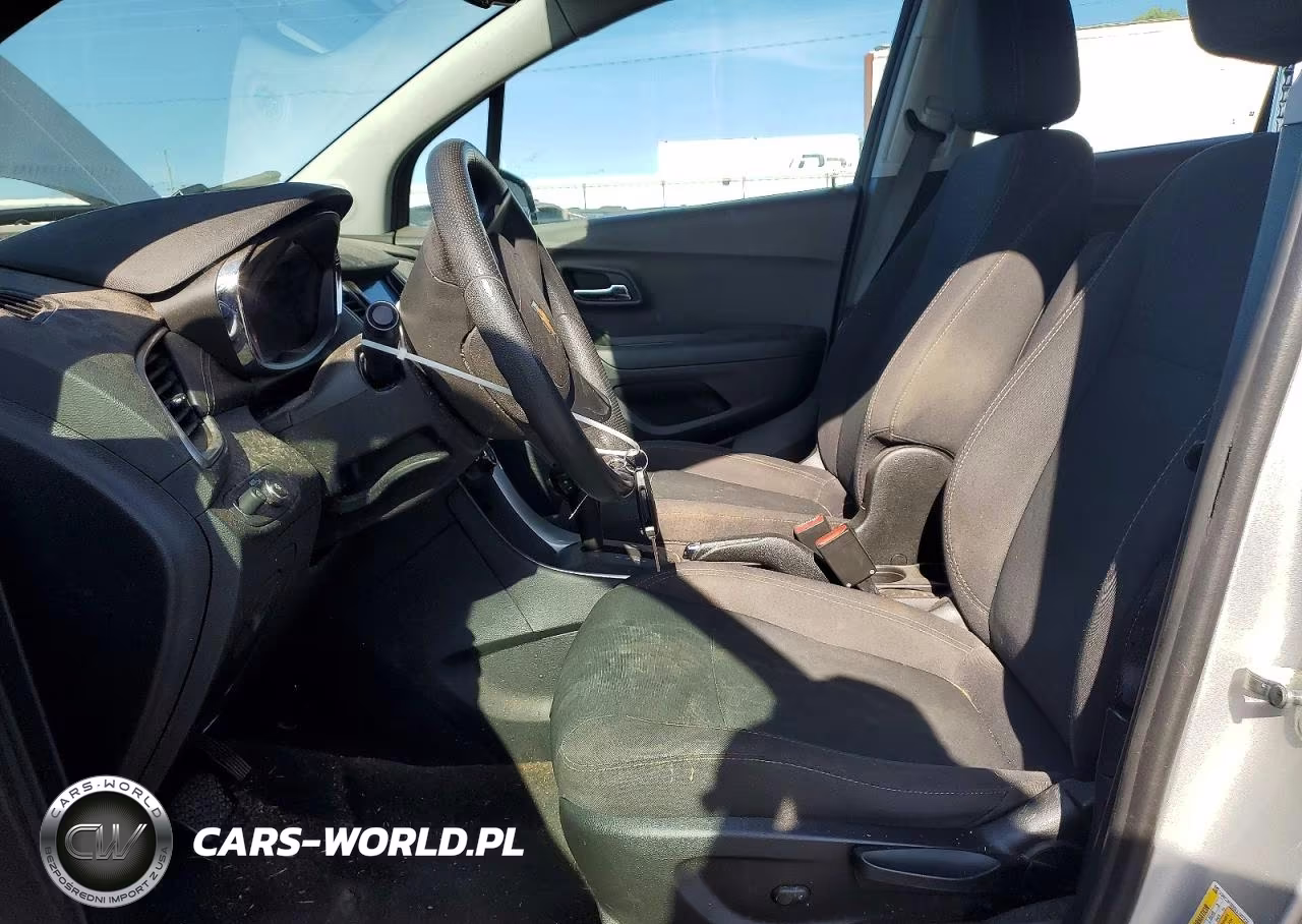 2020 Chevrolet Trax Ls VIN:3GNCJKSB5LL107211 - 7