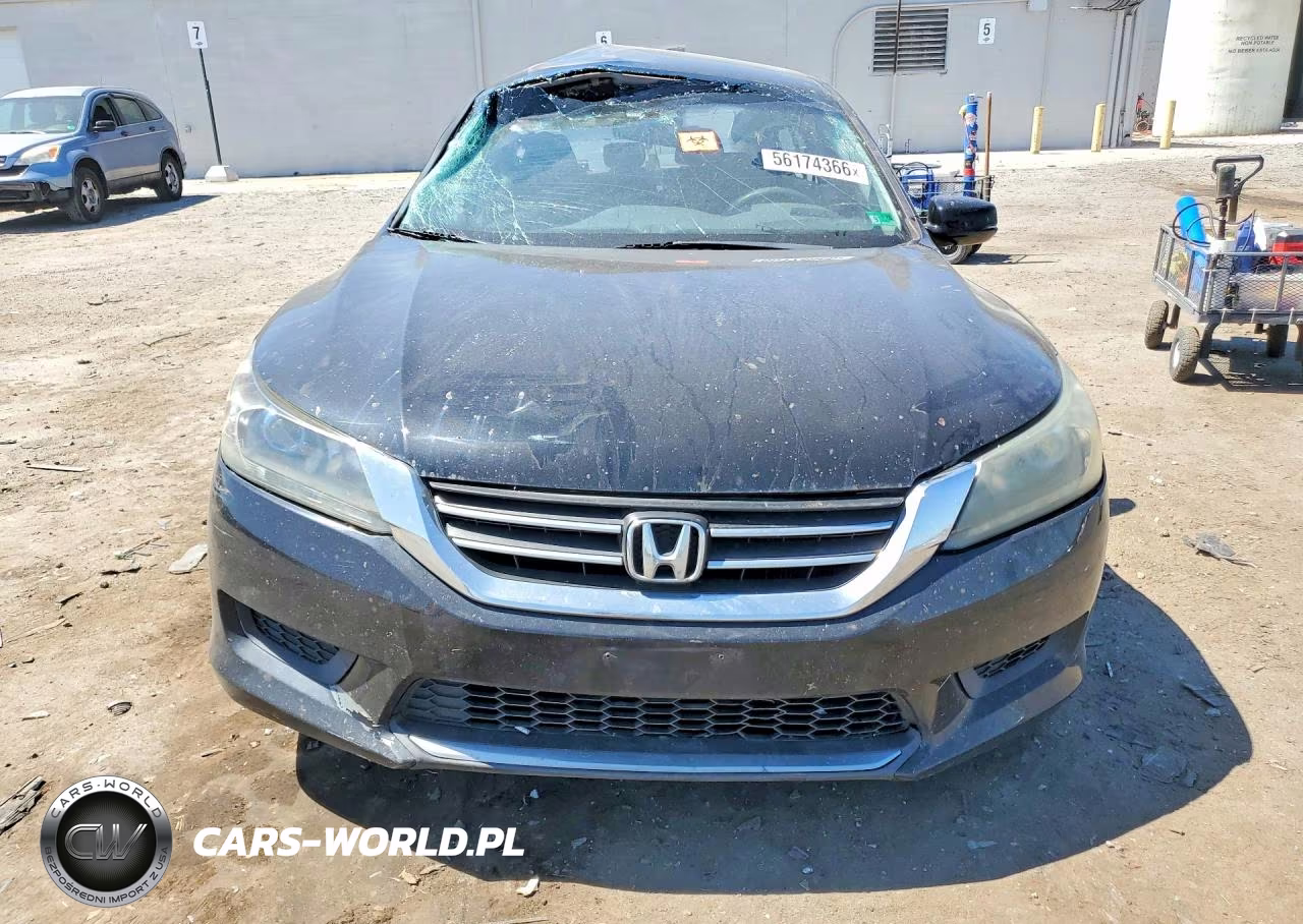 2015 Honda Accord Hybrid VIN:1HGCR6F3XFA014189 - 5