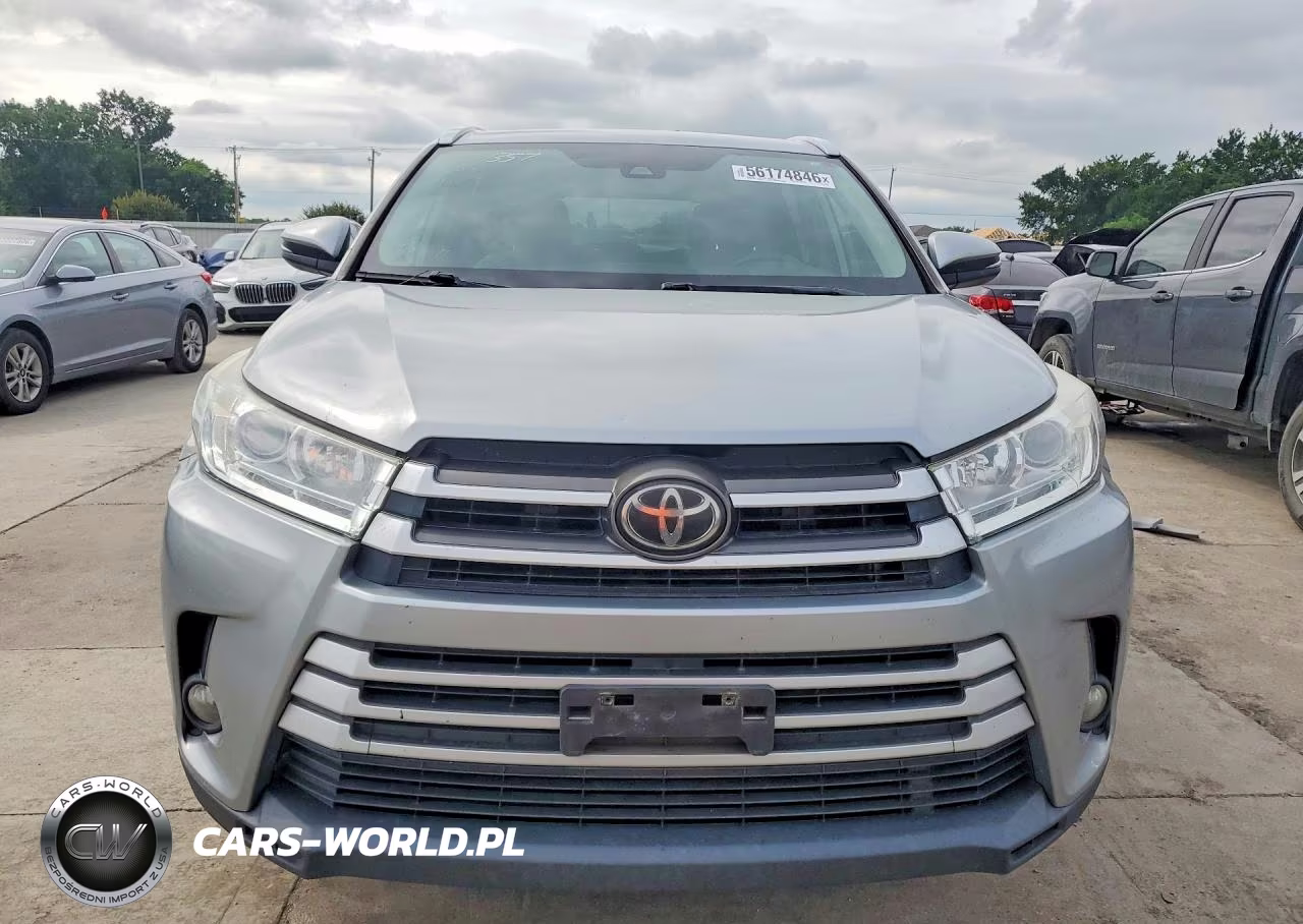 2019 Toyota Highlander Xle VIN:5TDKZRFH2KS333669 - 5