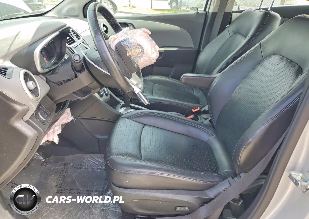 2020 Chevrolet Sonic Premier VIN:1G1JF5SB1L4114299 - 7