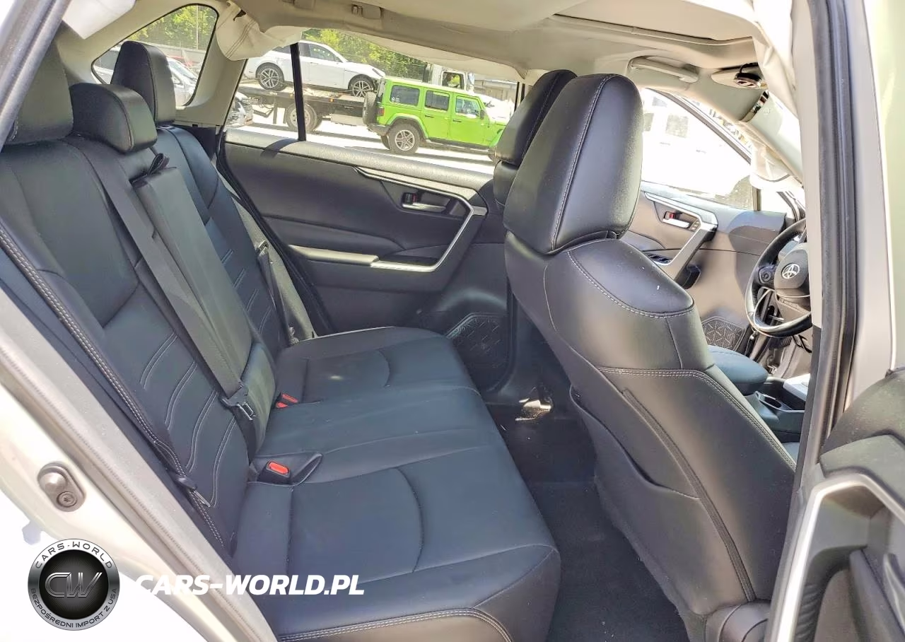 2021 Toyota Rav4 Xle Premium VIN:2T3A1RFV1MW206065 - 11