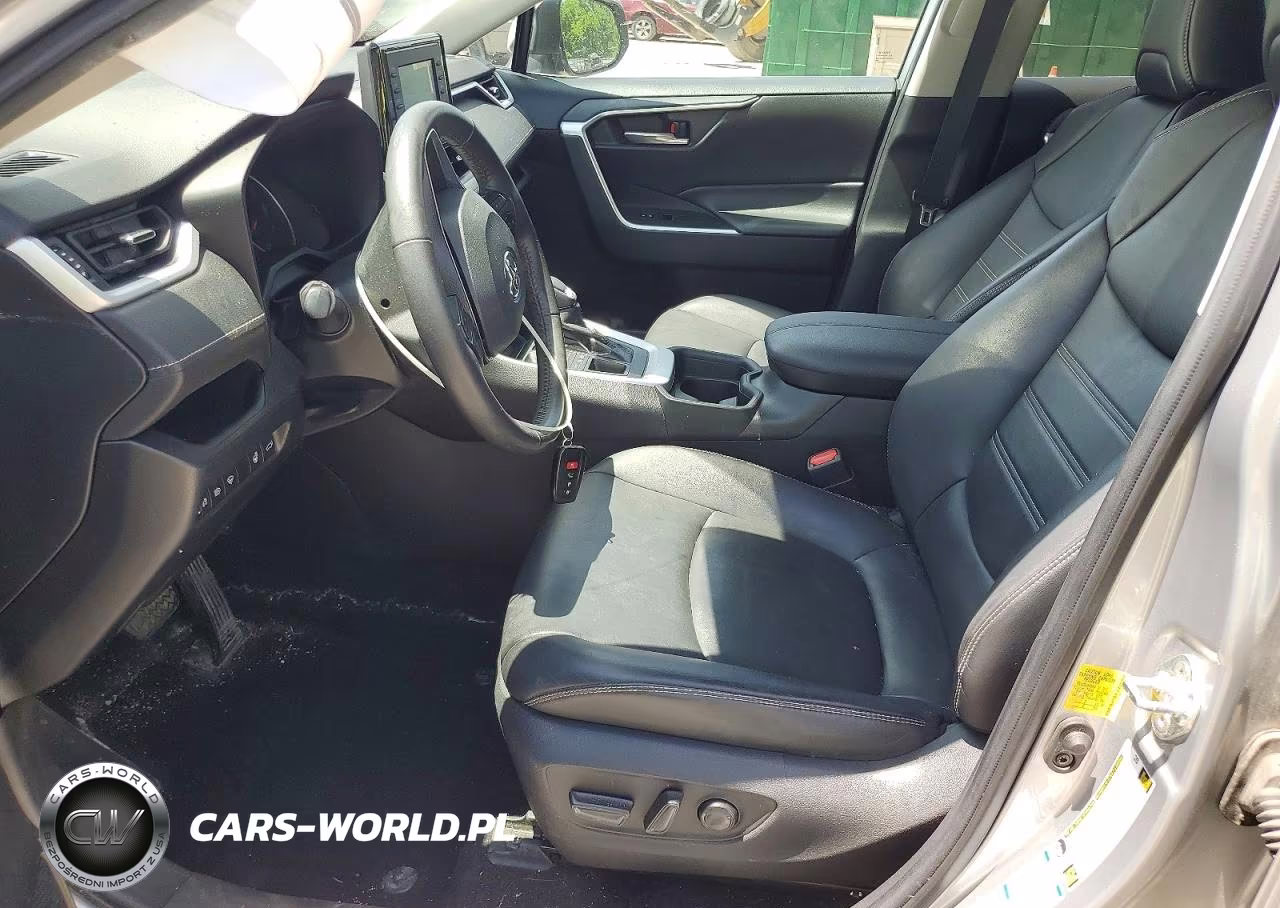 2021 Toyota Rav4 Xle Premium VIN:2T3A1RFV1MW206065 - 7