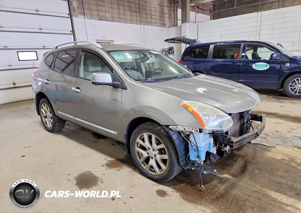2013 Nissan Rogue S VIN:JN8AS5MV0DW646387 - 4