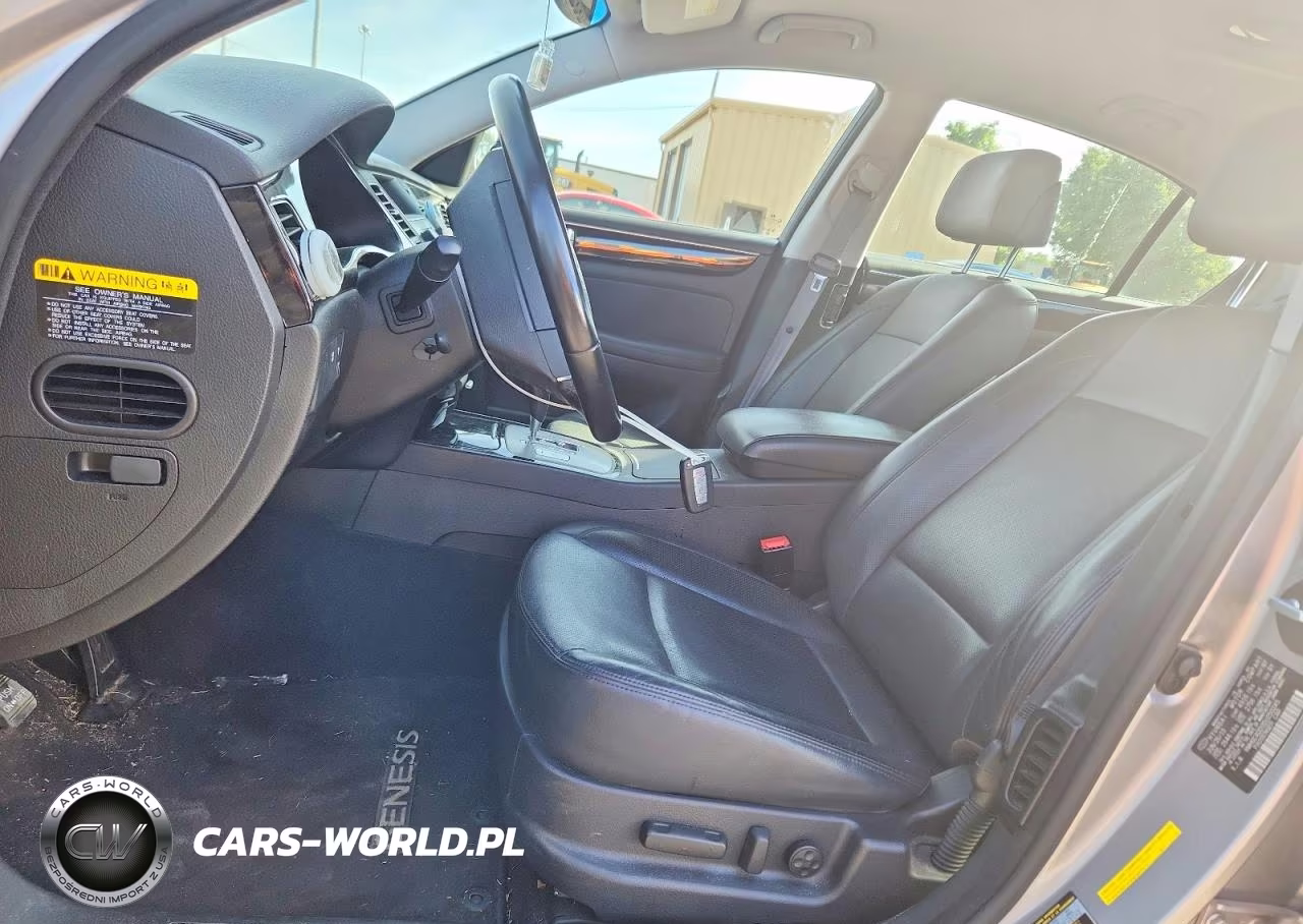 2013 Hyundai Genesis 3.8L VIN:KMHGC4DD0DU250245 - 7