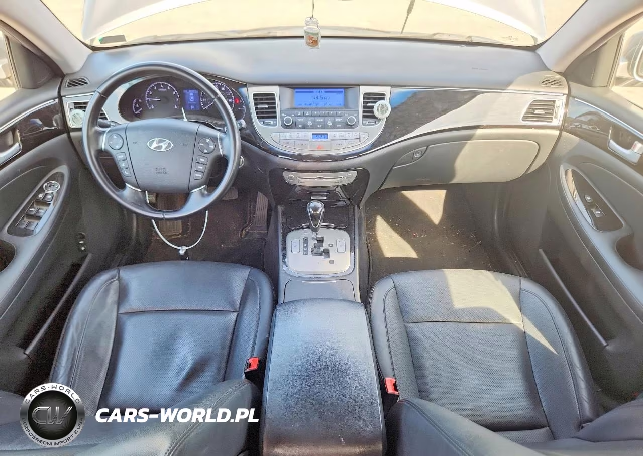 2013 Hyundai Genesis 3.8L VIN:KMHGC4DD0DU250245 - 8