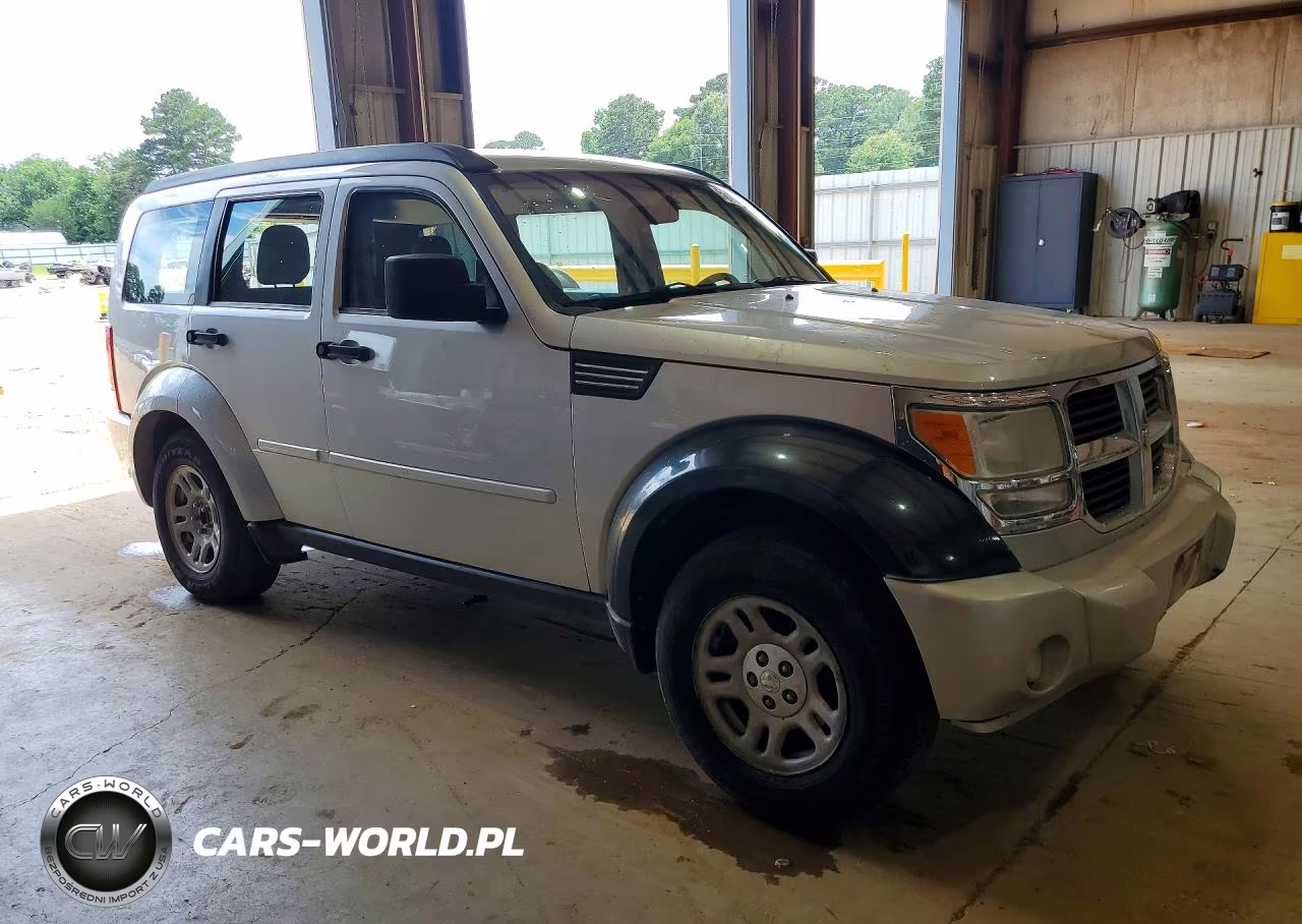 2011 Dodge Nitro Se VIN:1D4PT2GK1BW510000 - 4