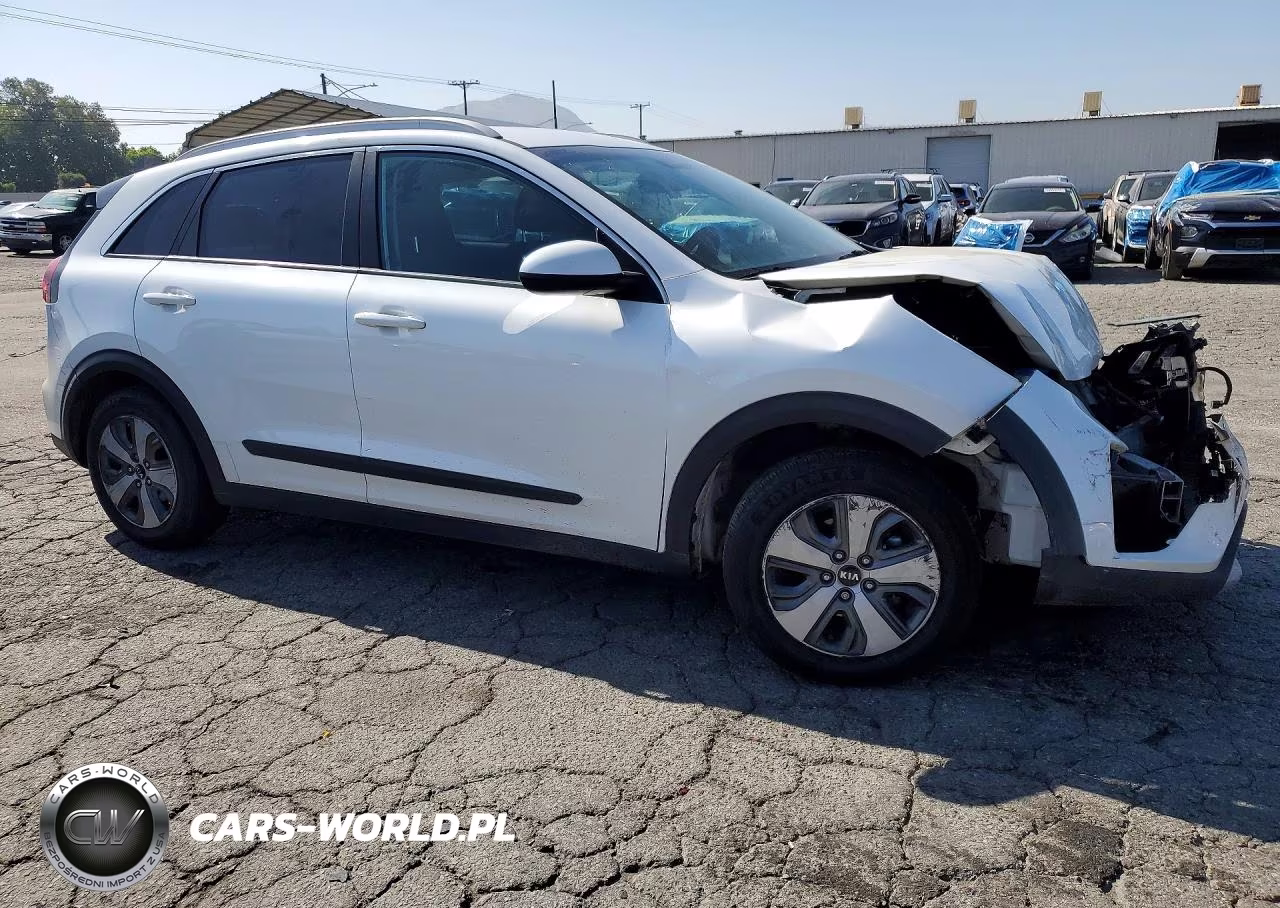 2021 Kia Niro Lx VIN:KNDCB3LC1M5471520 - 4
