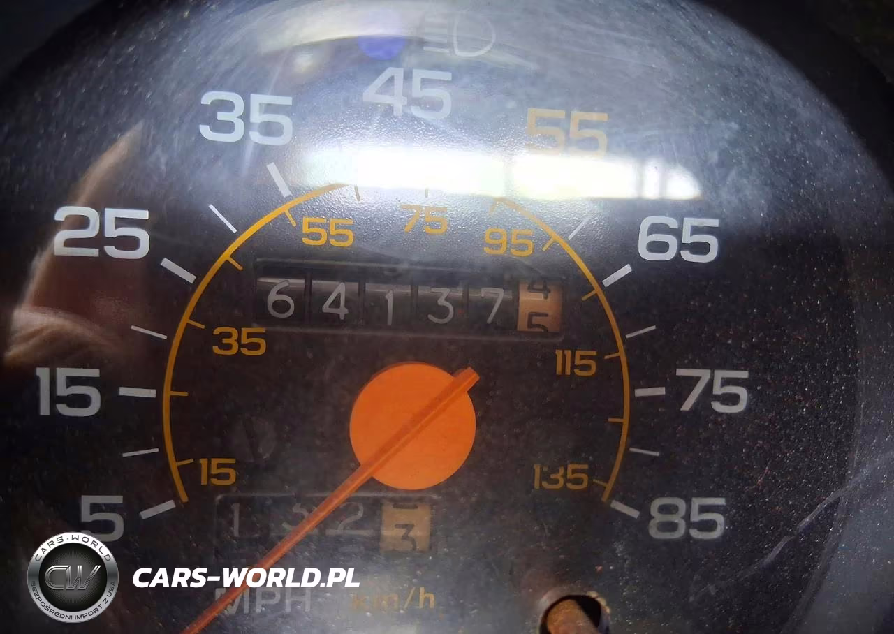 1984 GMC K1500 VIN:2GTEK14H6E1504439 - 8