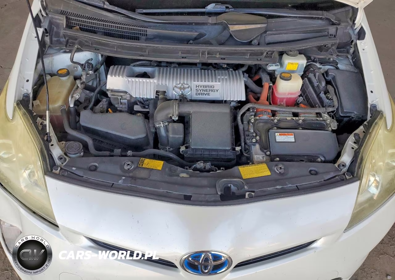 2013 Toyota Prius Two VIN:JTDKN3DU5D5571775 - 11