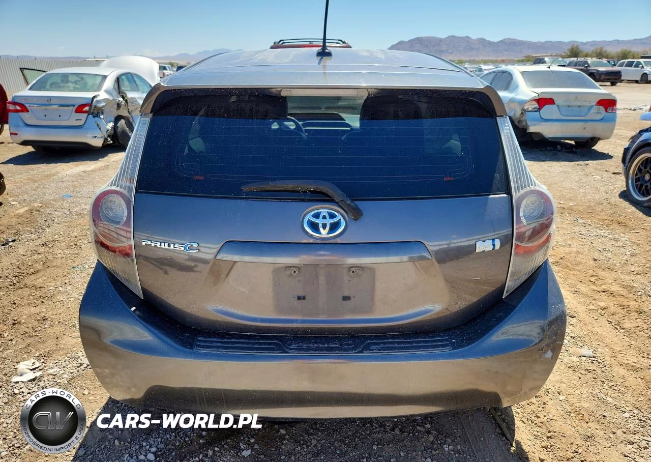 2012 Toyota Prius C Four VIN:JTDKDTB35C1023150 - 6