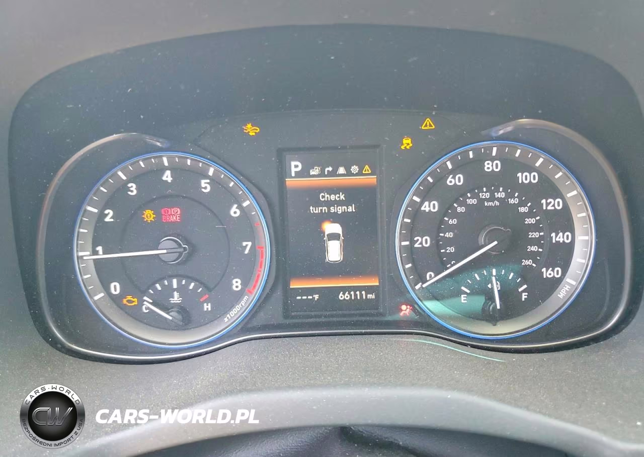 2018 Hyundai Kona Ultimate VIN:KM8K5CA56JU089939 - 9