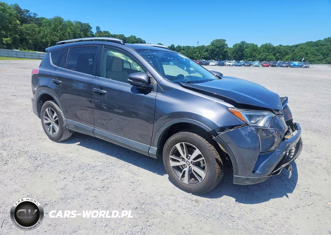 2018 Toyota Rav4 Xle VIN:JTMWFREV5JD114877 - 4