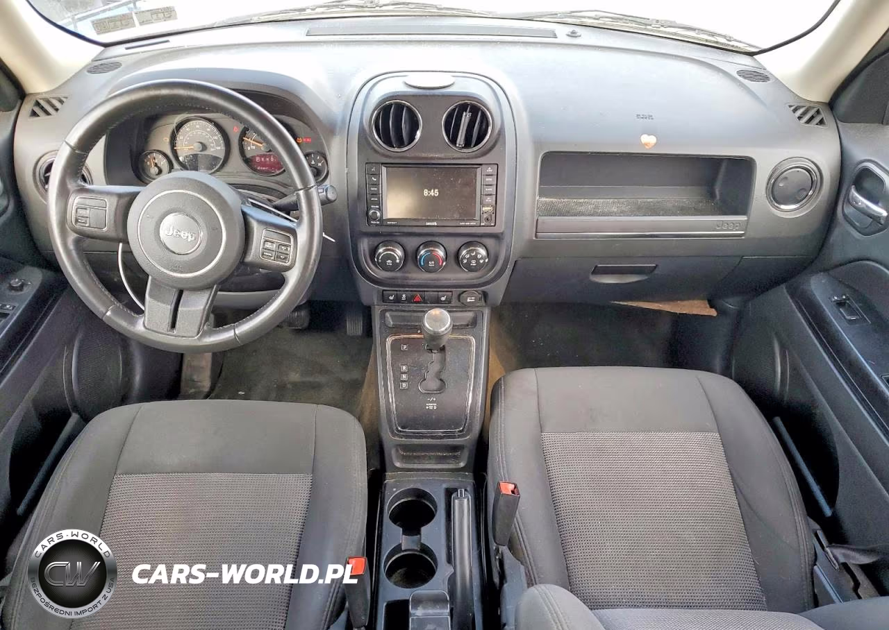 2016 Jeep Patriot Latitude VIN:1C4NJRFB5GD657685 - 8