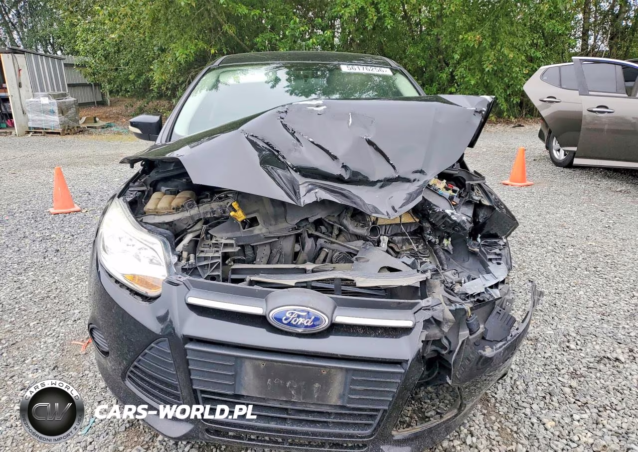 2014 Ford Focus Se VIN:1FADP3F20EL455241 - 5
