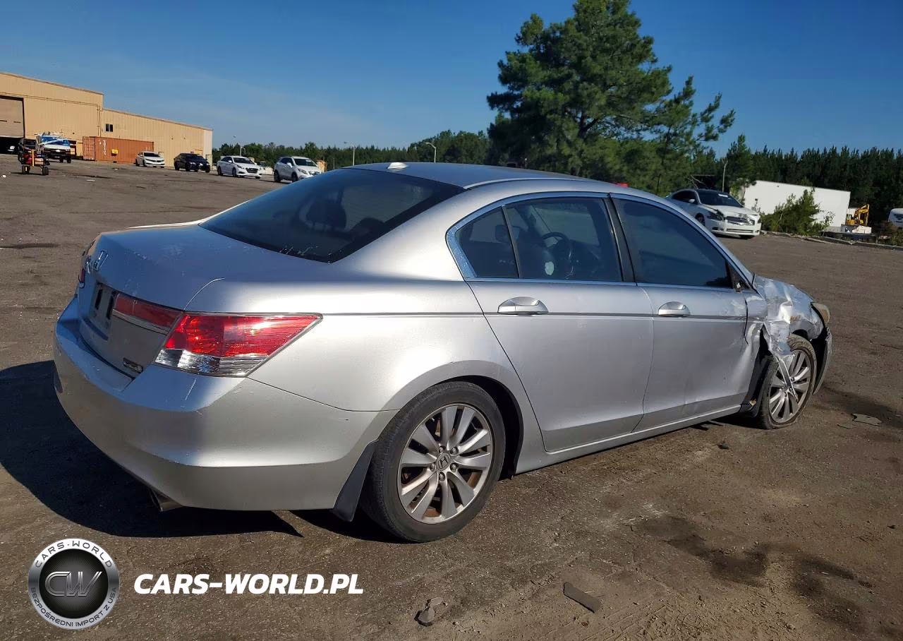 2011 Honda Accord Exl VIN:1HGCP2F81BA075077 - 3
