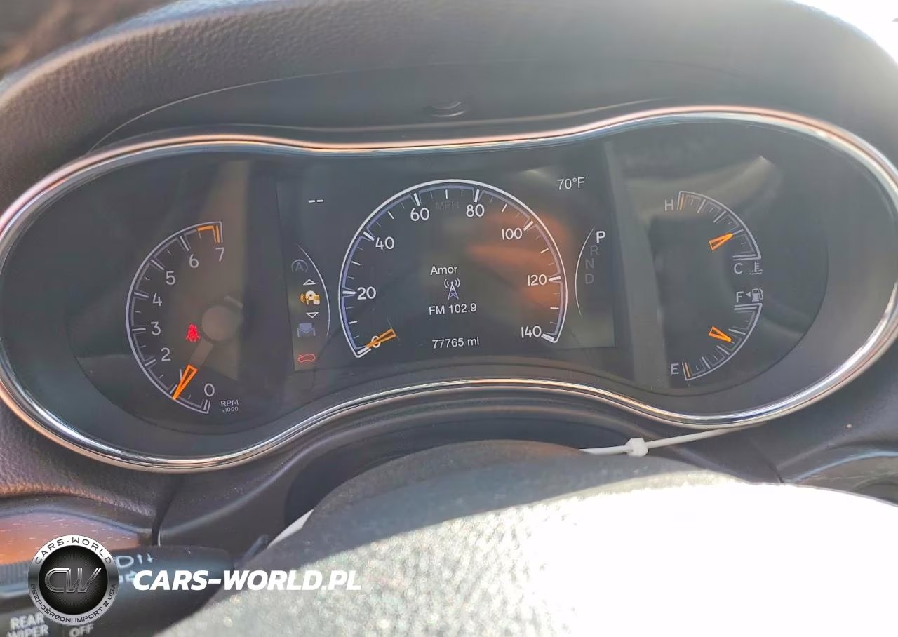 2018 Jeep Grand Cherokee Laredo VIN:1C4RJEAG5JC354240 - 9