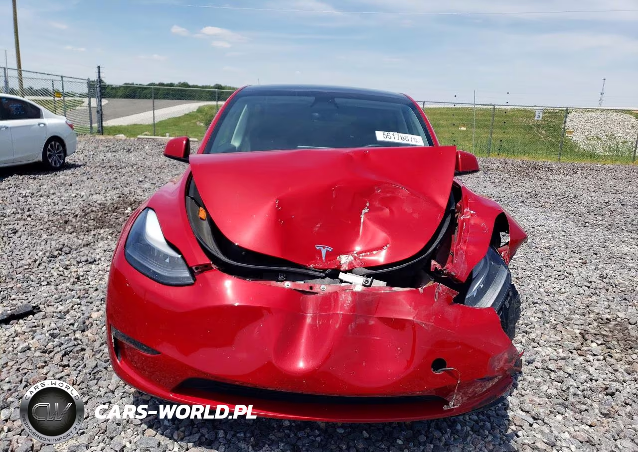 2023 Tesla Model Y VIN:7SAYGDEE2PF766482 - 5