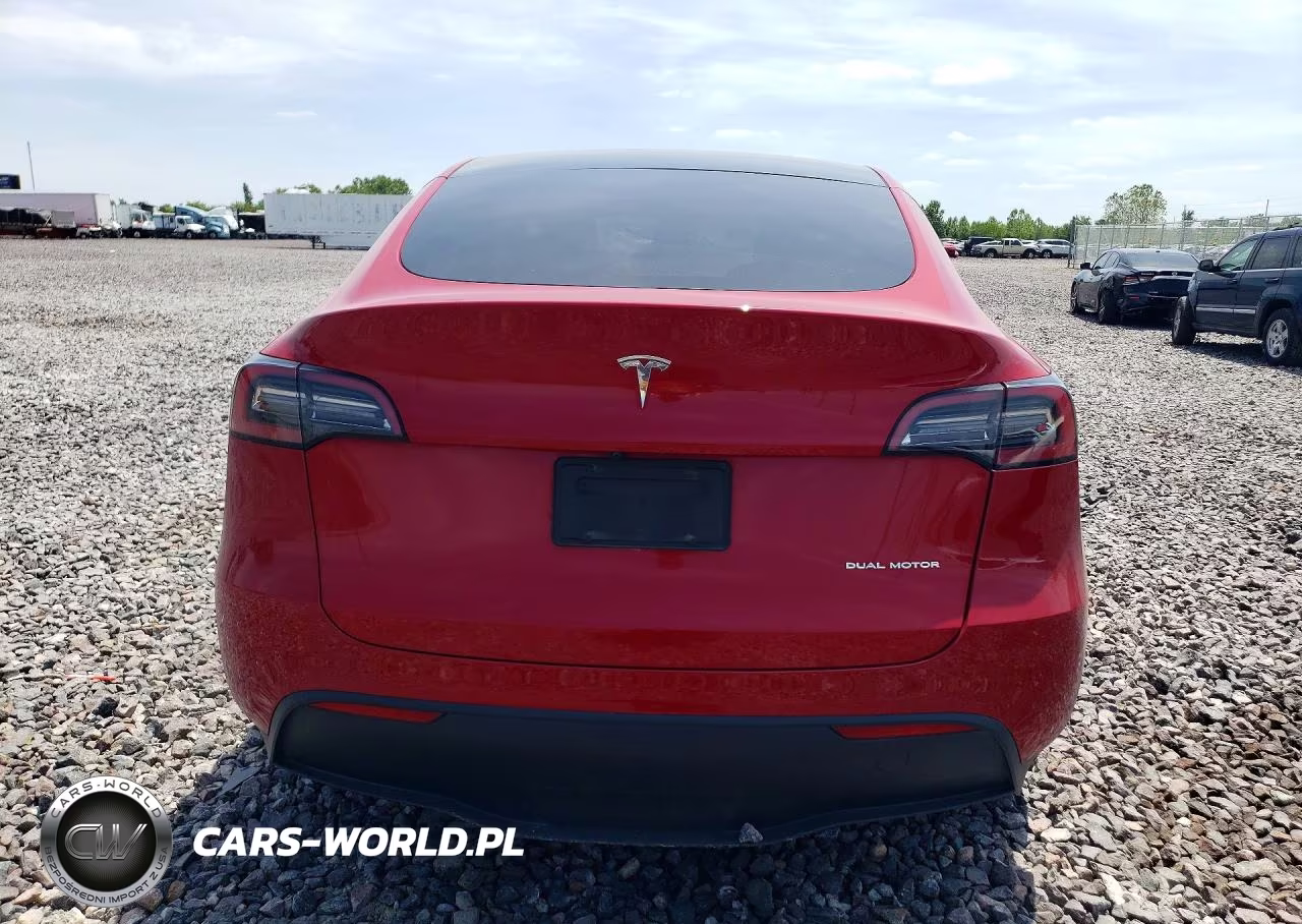 2023 Tesla Model Y VIN:7SAYGDEE2PF766482 - 6