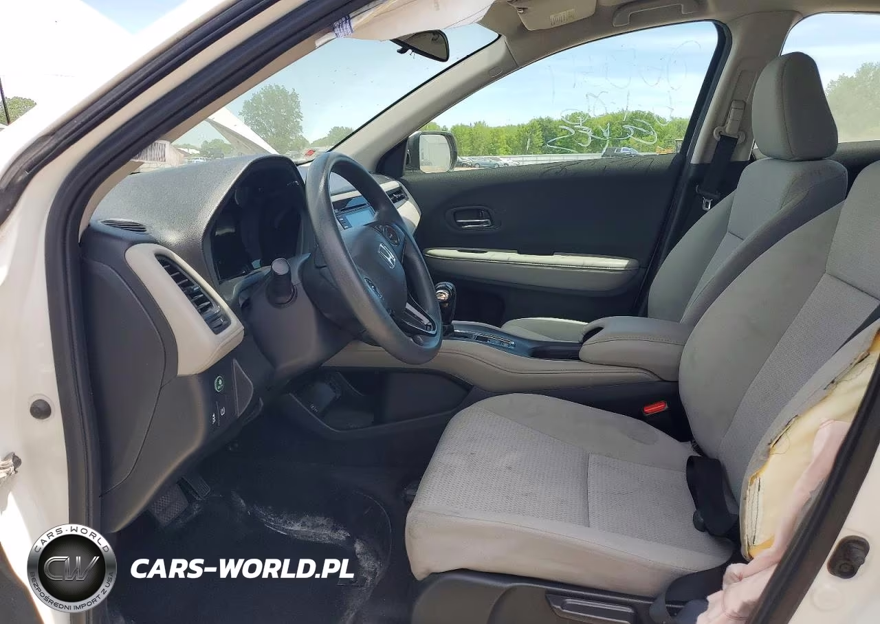 2020 Honda Hr-V Lx VIN:3CZRU6H37LM700137 - 7