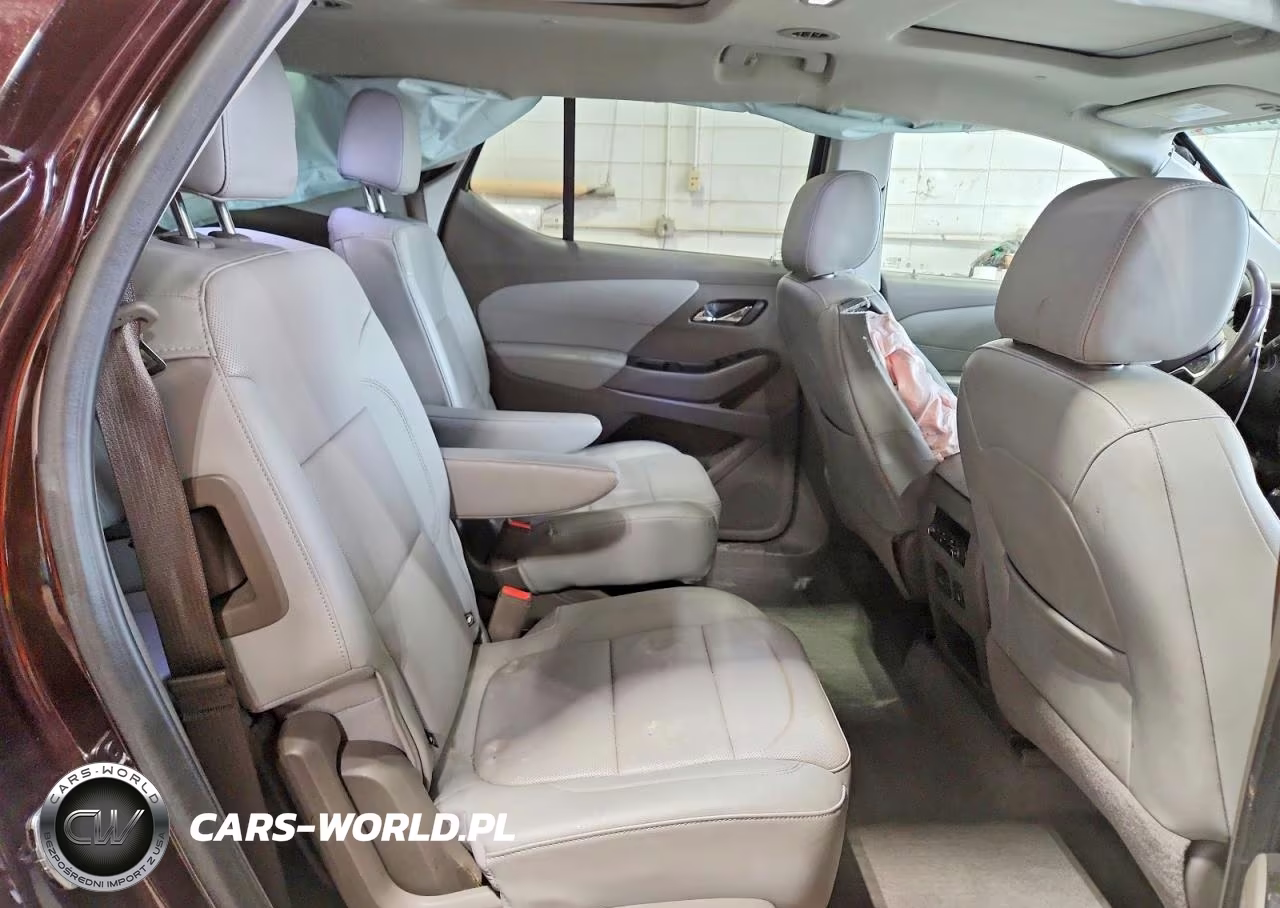2020 Chevrolet Traverse Premier VIN:1GNEVKKW1LJ145560 - 11