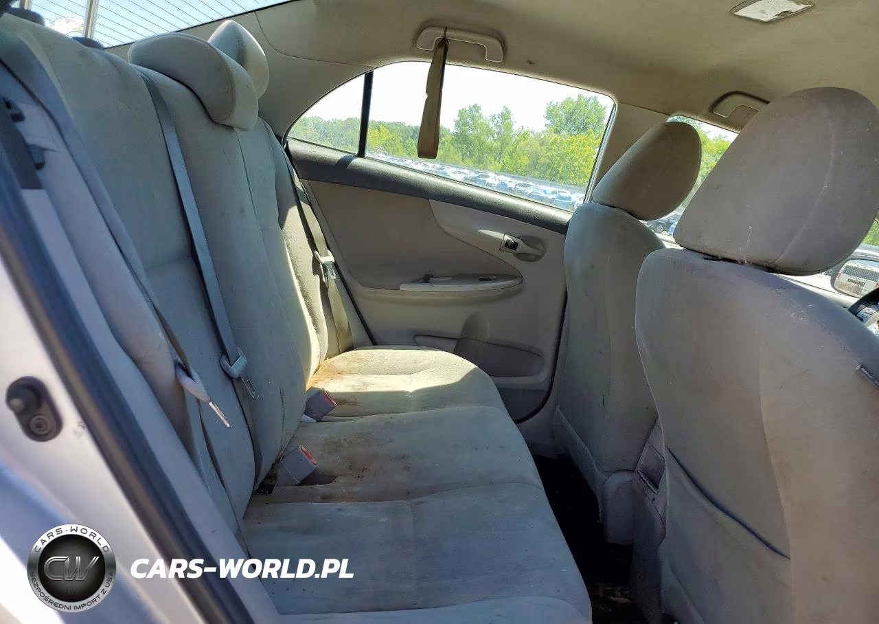 2013 Toyota Corolla Le VIN:5YFBU4EEXDP152632 - 10