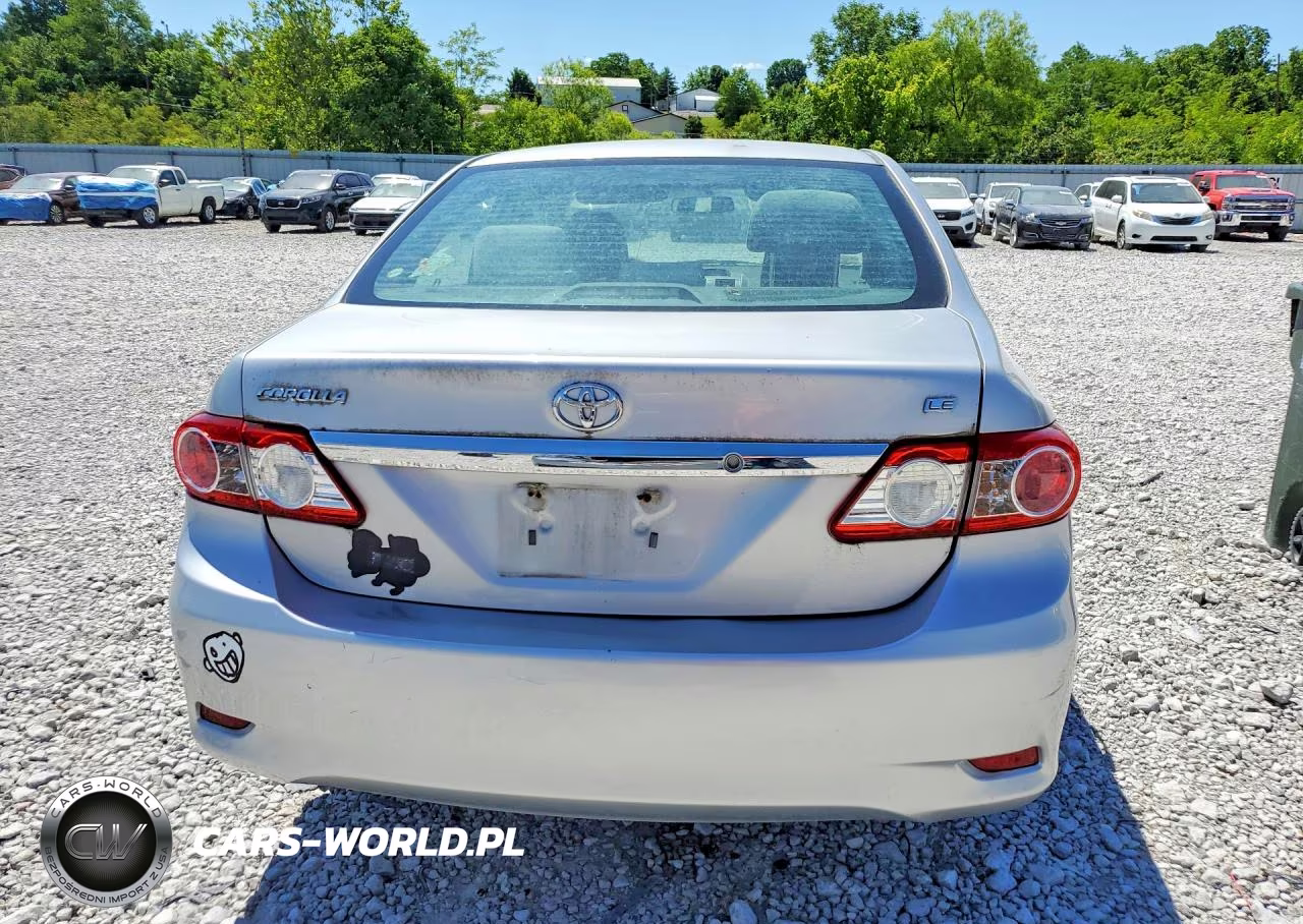 2013 Toyota Corolla Le VIN:5YFBU4EEXDP152632 - 6