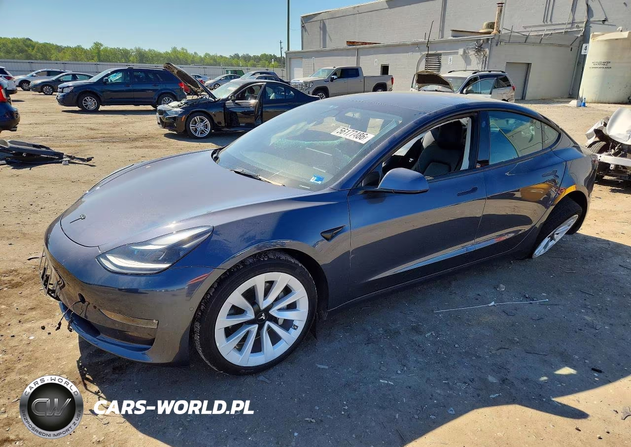 2022 Tesla Model 3 – zdjęcie 1 z 13