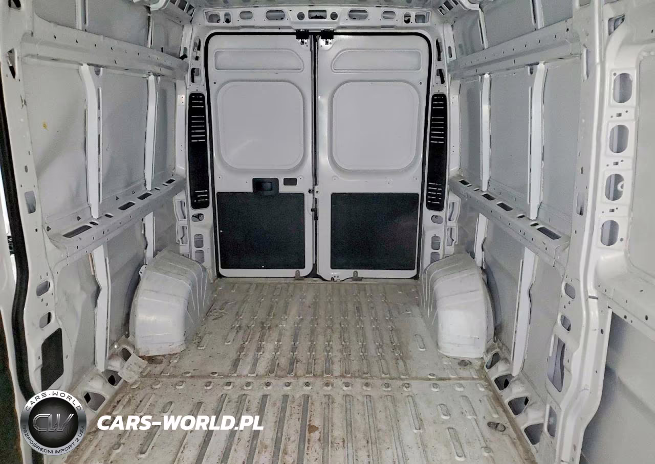 2025 Ram Promaster 2500 Delivery Van VIN:3C6LRVDG5SE513902 - 10
