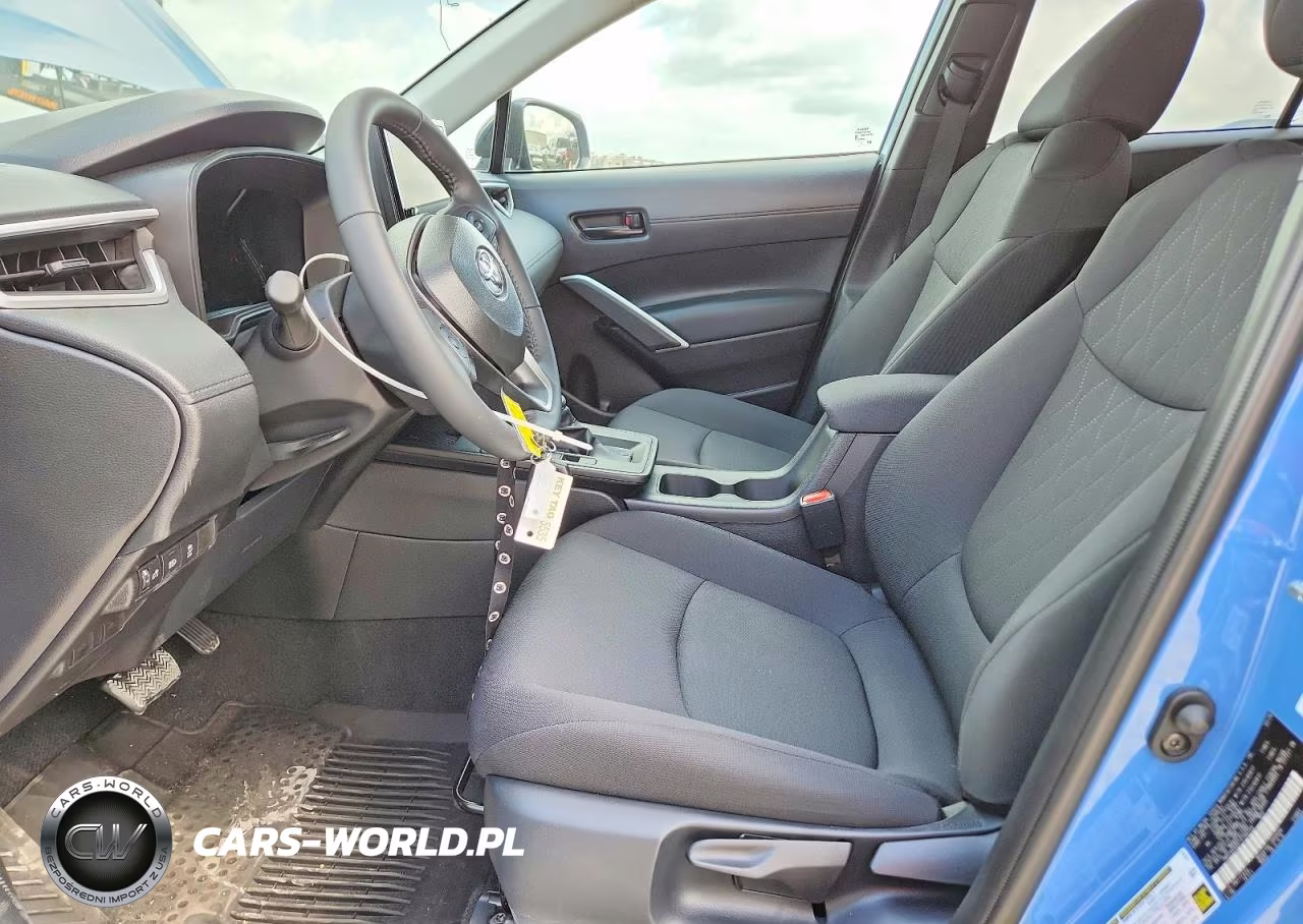 2026 Toyota Corolla Cross Le VIN:7MUCAAAG6TV190258 - 7