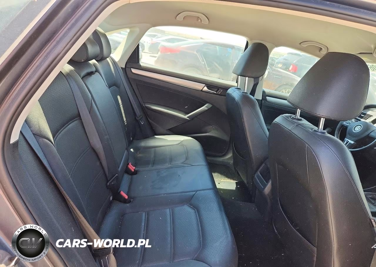 2014 Volkswagen Passat S VIN:1VWAT7A35EC027369 - 10