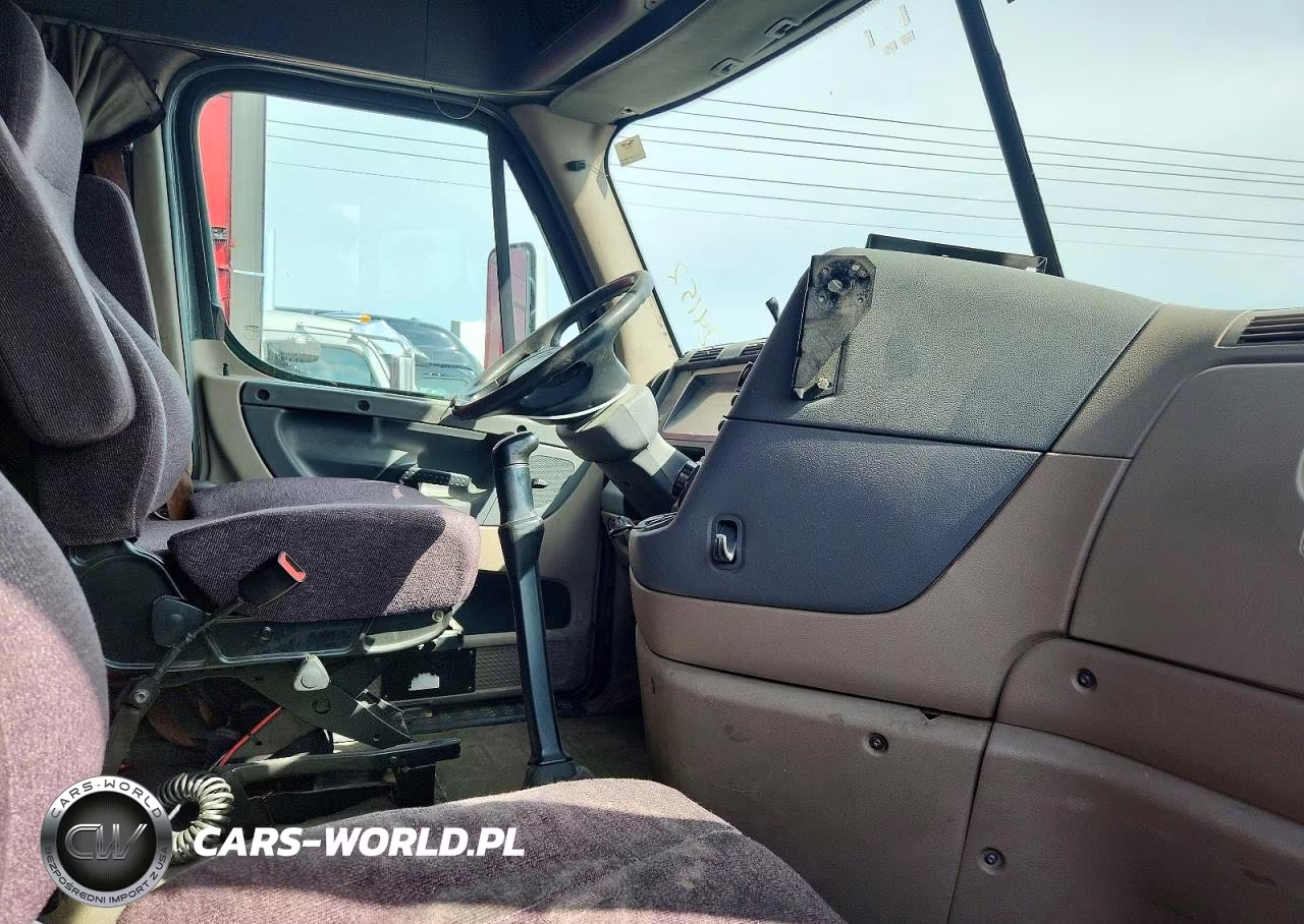 2013 Freightliner Cascadia Semi Truck VIN:1FUJGLDR9DLBU4141 - 5