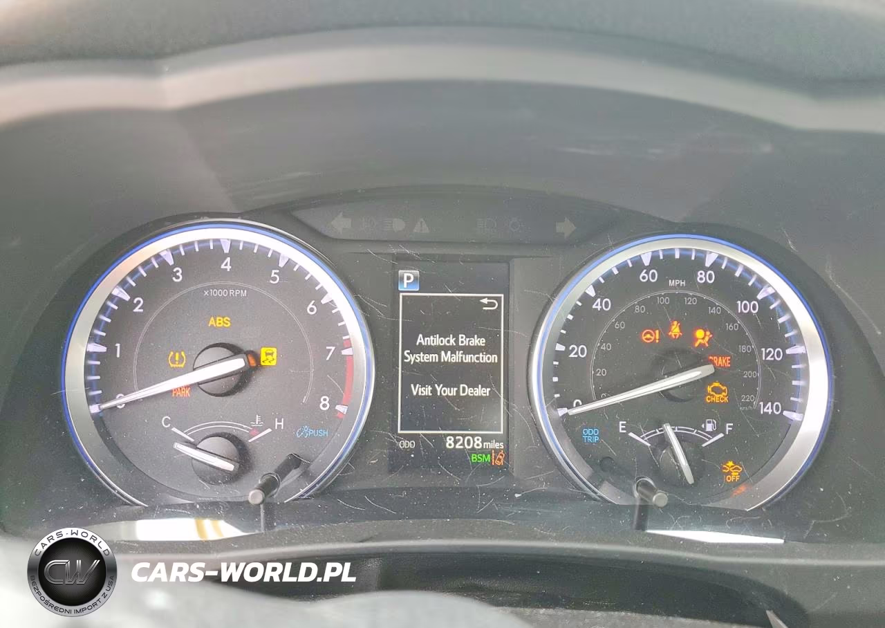 2019 Toyota Highlander Xle VIN:5TDKZRFH0KS571911 - 9