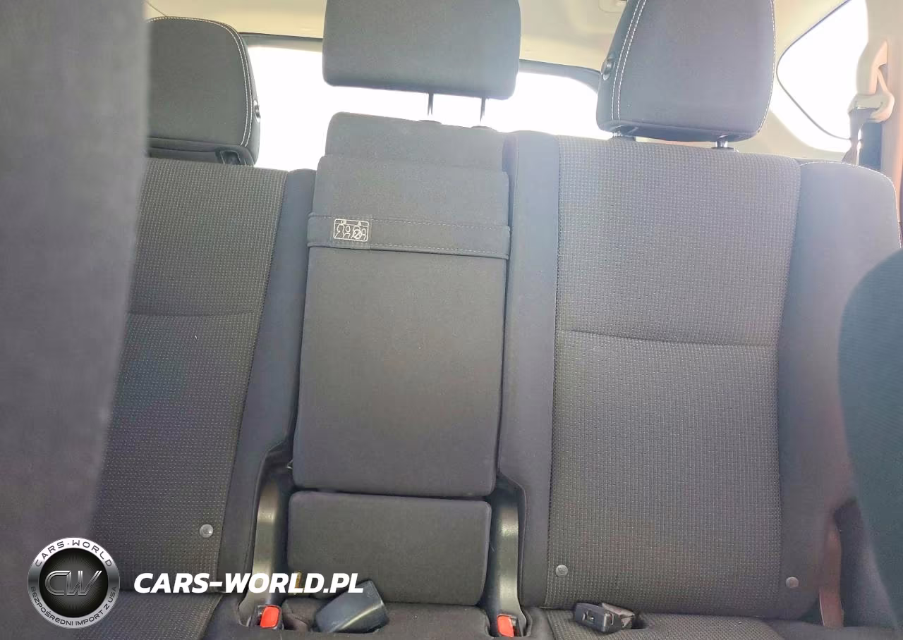 2016 Toyota Rav4 Hv Xle VIN:JTMRJREV3GD024745 - 10