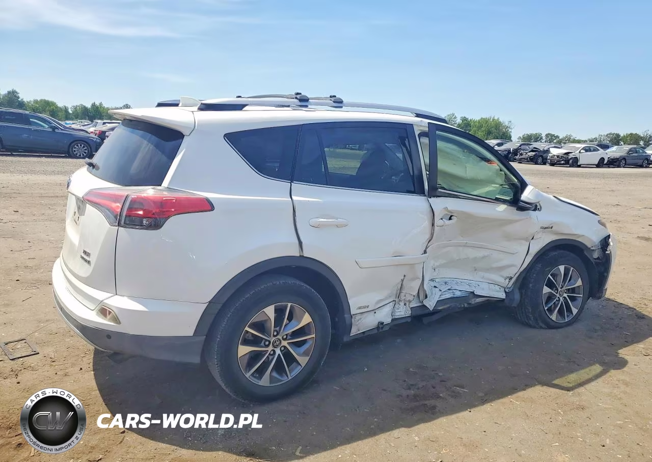 2016 Toyota Rav4 Hv Xle VIN:JTMRJREV3GD024745 - 3