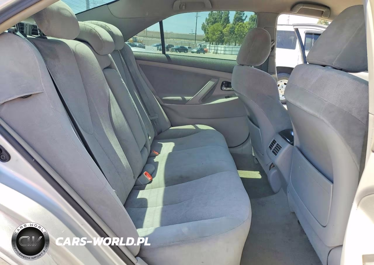 2010 Toyota Camry Hybrid VIN:4T1BB3EK9AU118004 - 10