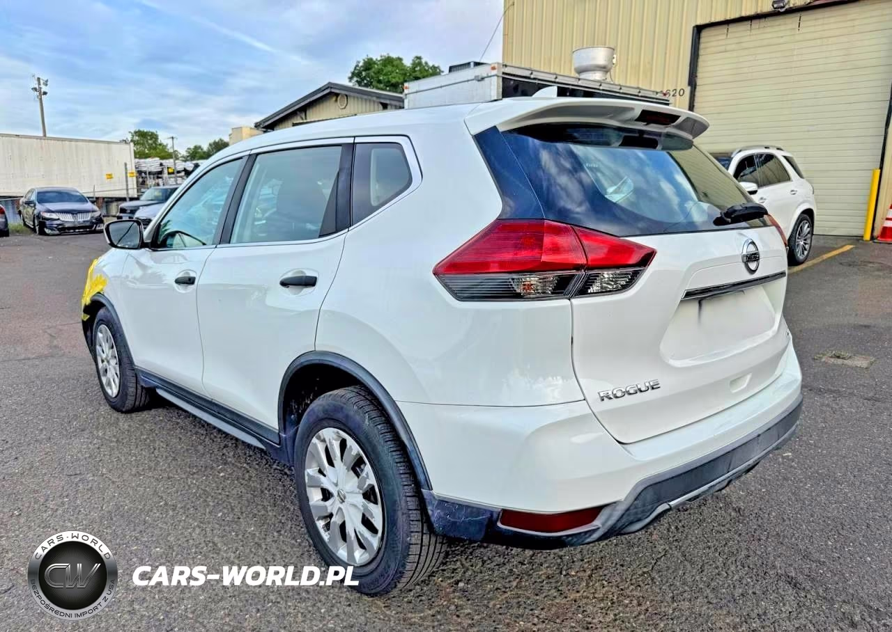 2017 Nissan Rogue S VIN:KNMAT2MV1HP566166 - 3