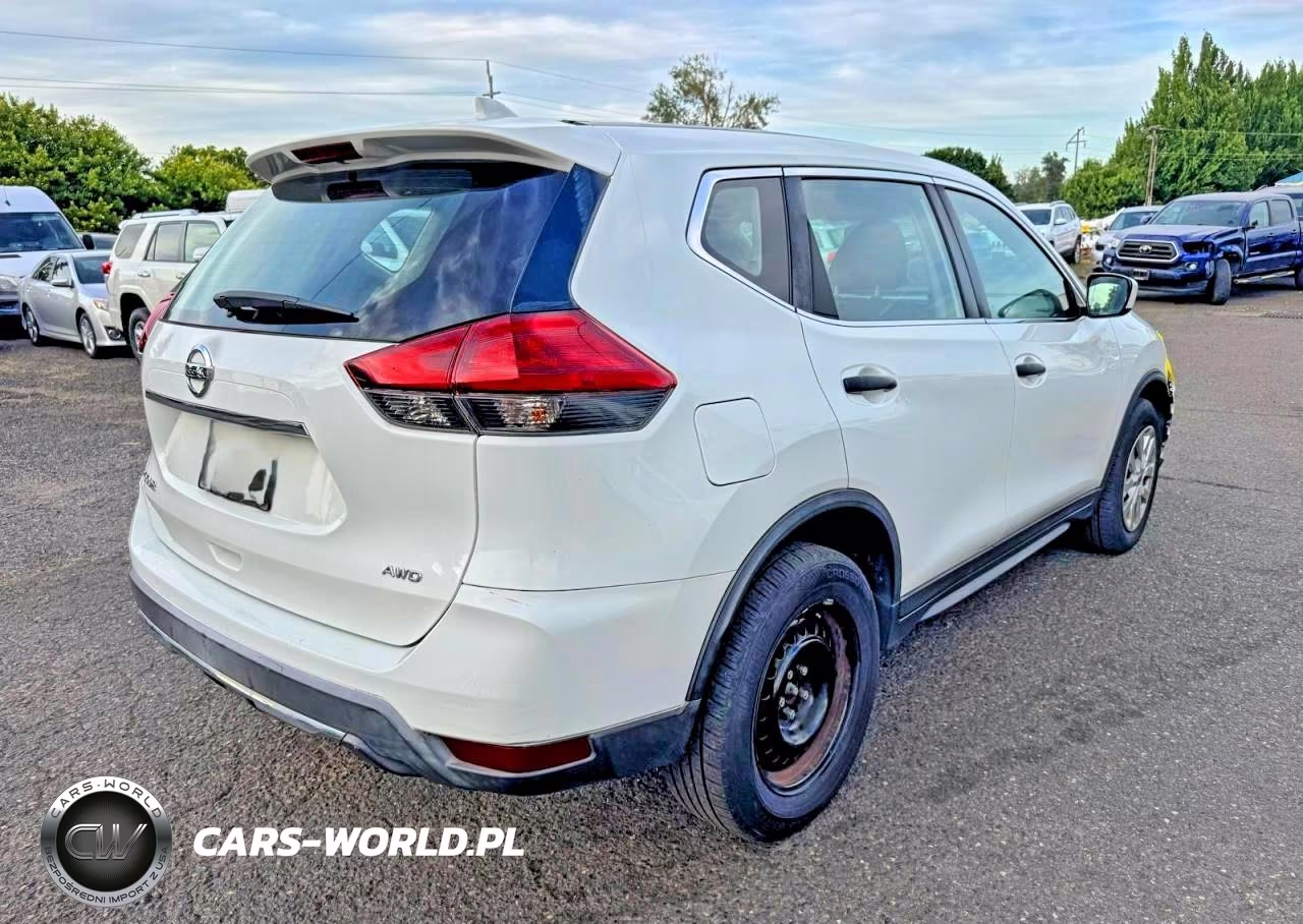 2017 Nissan Rogue S VIN:KNMAT2MV1HP566166 - 4