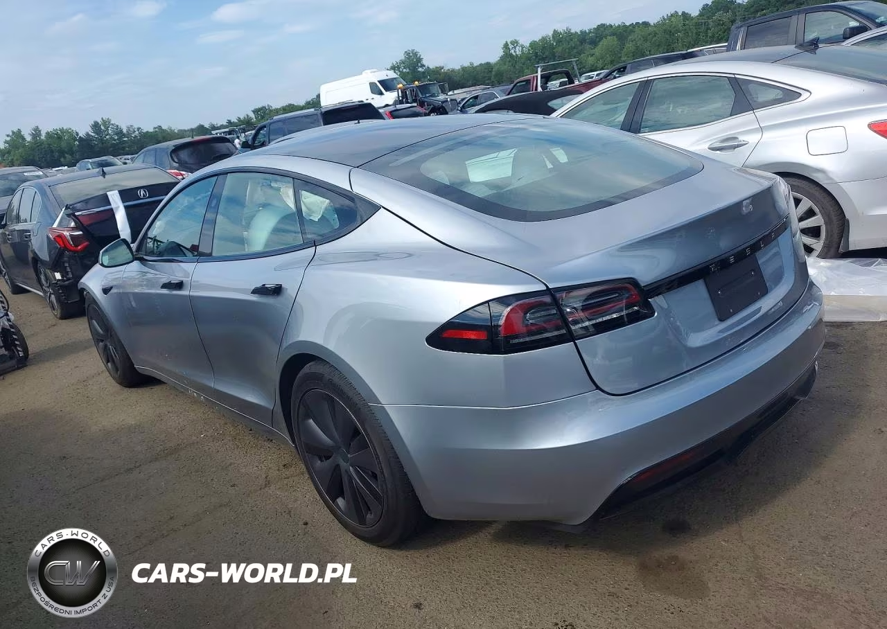 2025 Tesla Model S VIN:5YJSA1E58SF548428 - 2