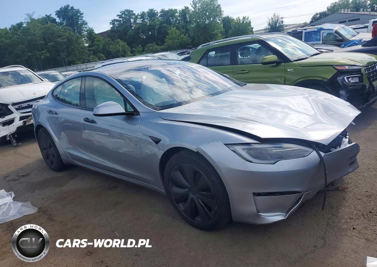 2025 Tesla Model S VIN:5YJSA1E58SF548428 - 4