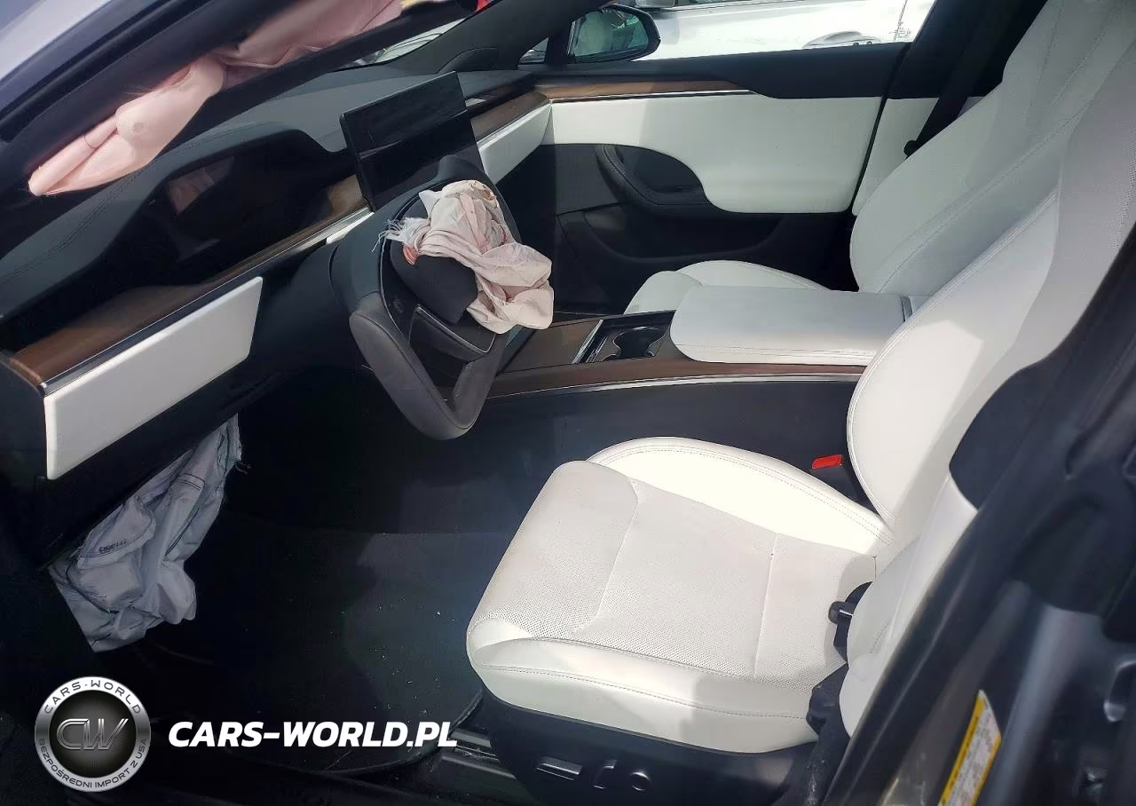 2025 Tesla Model S VIN:5YJSA1E58SF548428 - 7