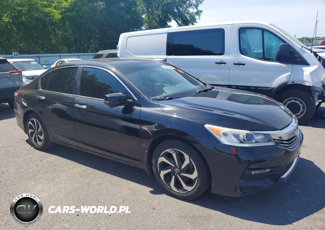 2017 Honda Accord Ex VIN:1HGCR2F71HA282529 - 4