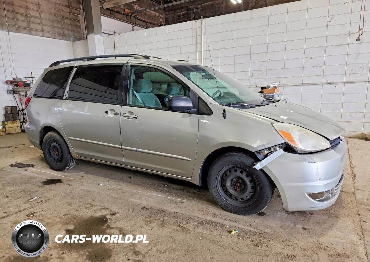 2004 Toyota Sienna Le 8 Passenger VIN:5TDZA23C24S164522 - 4
