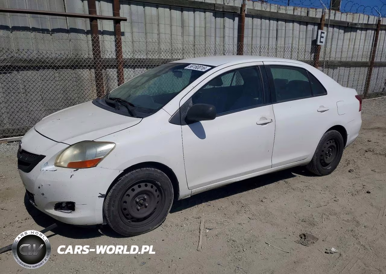 2010 Toyota Yaris Base